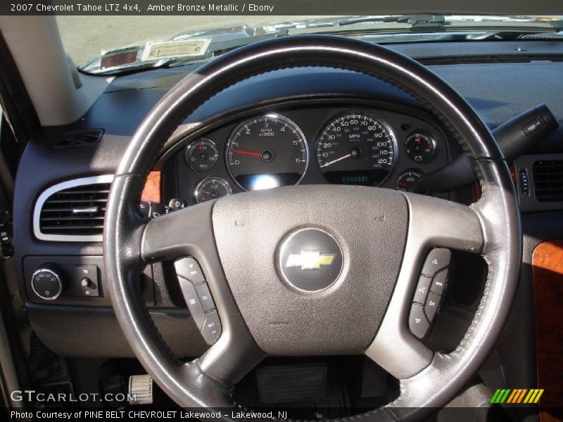  2007 Tahoe LTZ 4x4 Steering Wheel