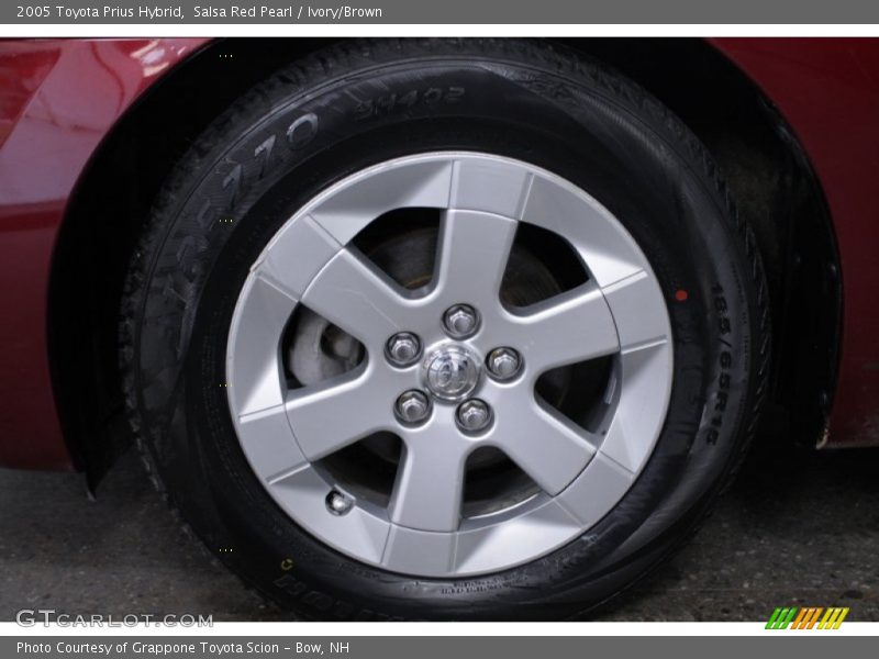 Salsa Red Pearl / Ivory/Brown 2005 Toyota Prius Hybrid