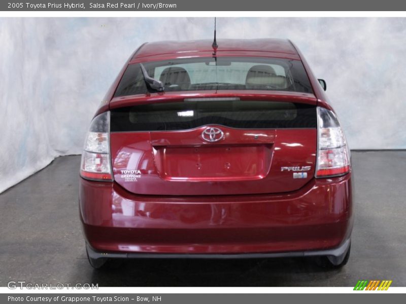 Salsa Red Pearl / Ivory/Brown 2005 Toyota Prius Hybrid