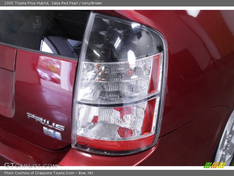 Salsa Red Pearl / Ivory/Brown 2005 Toyota Prius Hybrid