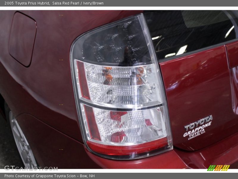 Salsa Red Pearl / Ivory/Brown 2005 Toyota Prius Hybrid