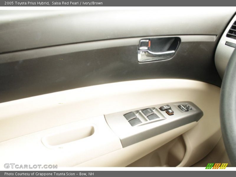 Salsa Red Pearl / Ivory/Brown 2005 Toyota Prius Hybrid