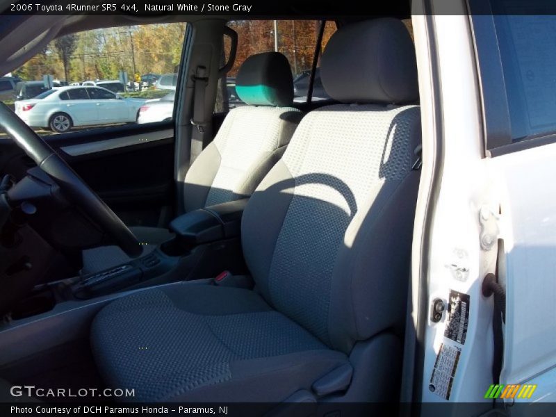 Natural White / Stone Gray 2006 Toyota 4Runner SR5 4x4