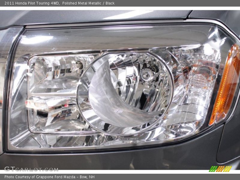 Polished Metal Metallic / Black 2011 Honda Pilot Touring 4WD