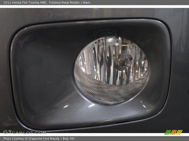 Polished Metal Metallic / Black 2011 Honda Pilot Touring 4WD