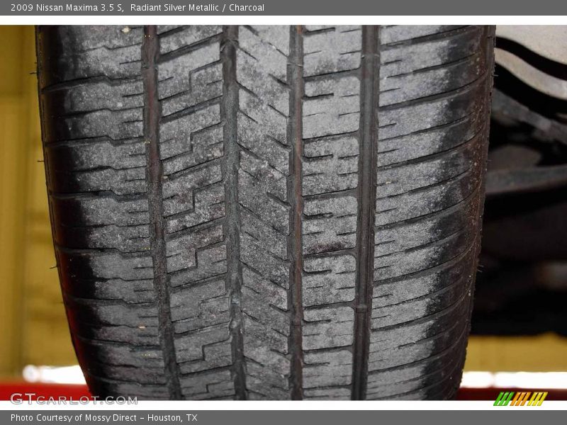 Radiant Silver Metallic / Charcoal 2009 Nissan Maxima 3.5 S