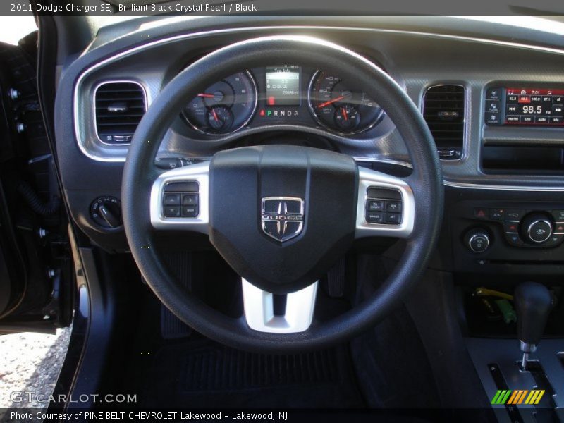 Brilliant Black Crystal Pearl / Black 2011 Dodge Charger SE