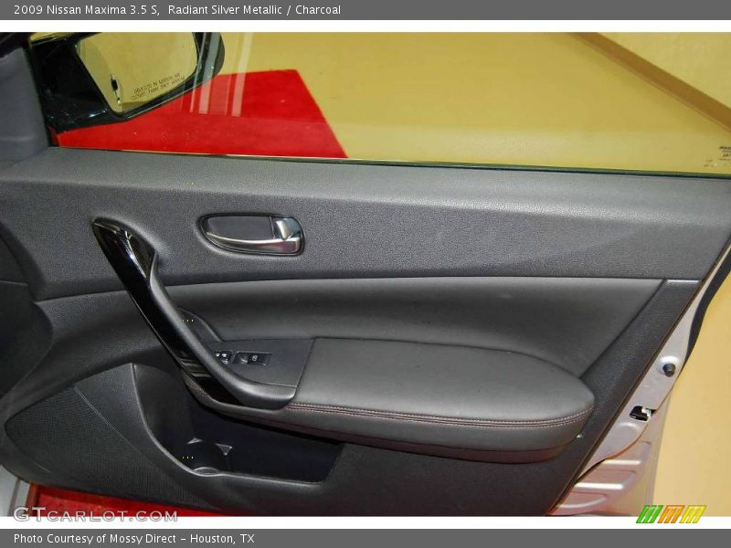 Radiant Silver Metallic / Charcoal 2009 Nissan Maxima 3.5 S