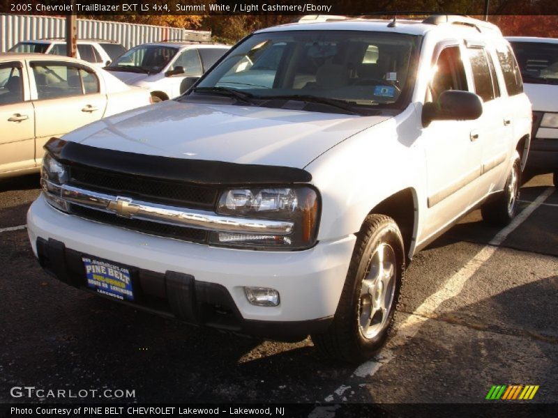 Summit White / Light Cashmere/Ebony 2005 Chevrolet TrailBlazer EXT LS 4x4