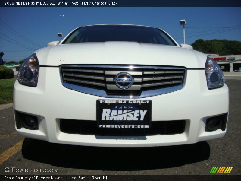 Winter Frost Pearl / Charcoal Black 2008 Nissan Maxima 3.5 SE