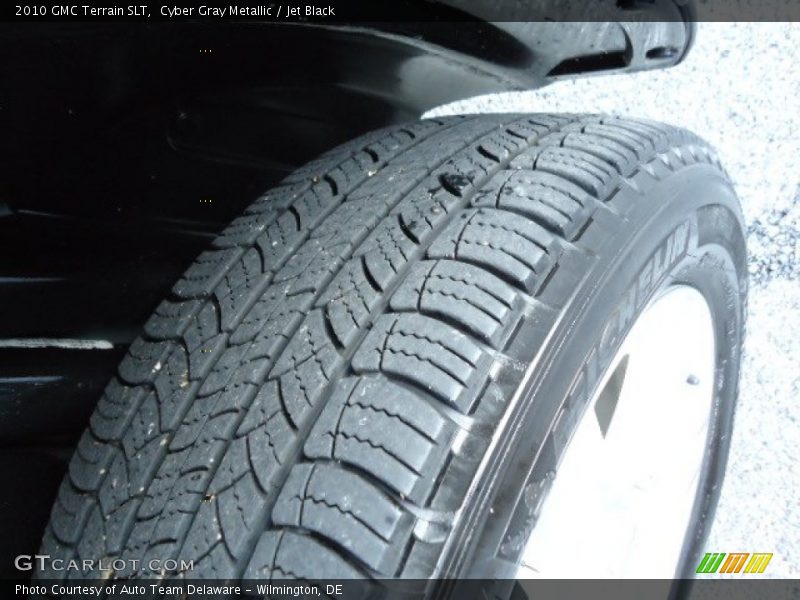 Cyber Gray Metallic / Jet Black 2010 GMC Terrain SLT