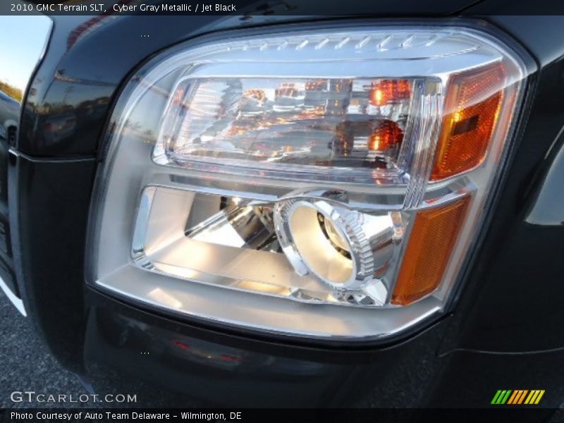 Cyber Gray Metallic / Jet Black 2010 GMC Terrain SLT