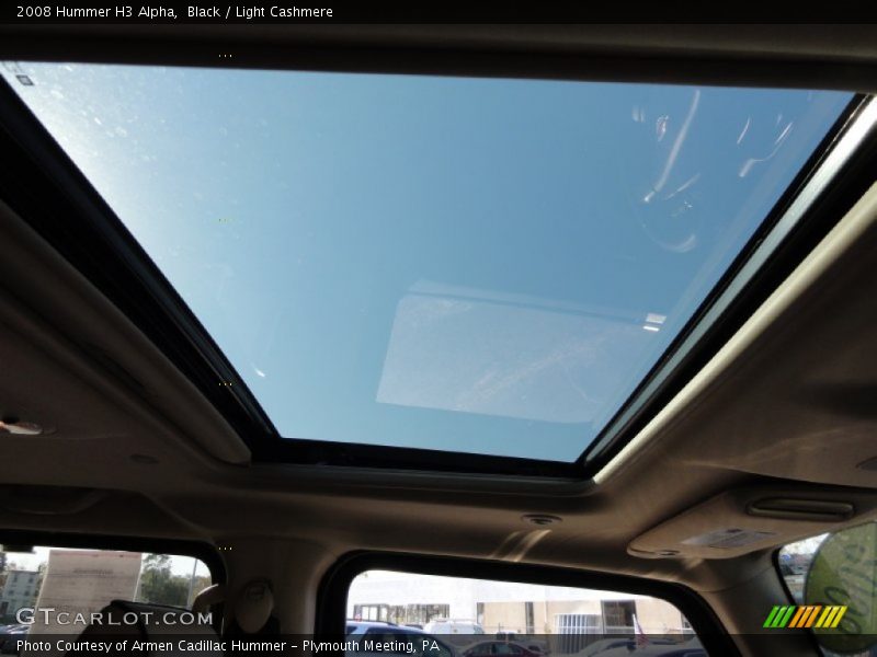 Sunroof of 2008 H3 Alpha