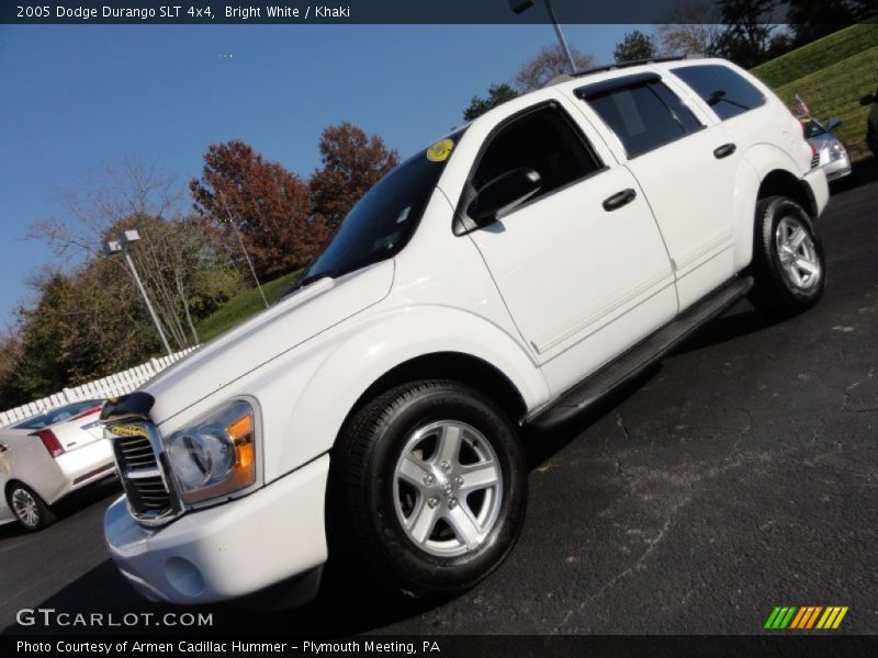 Bright White / Khaki 2005 Dodge Durango SLT 4x4