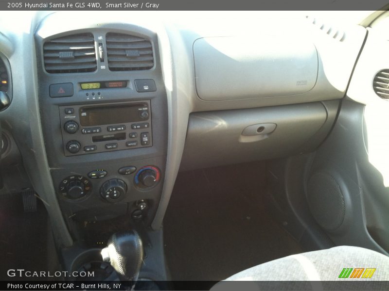 Smart Silver / Gray 2005 Hyundai Santa Fe GLS 4WD