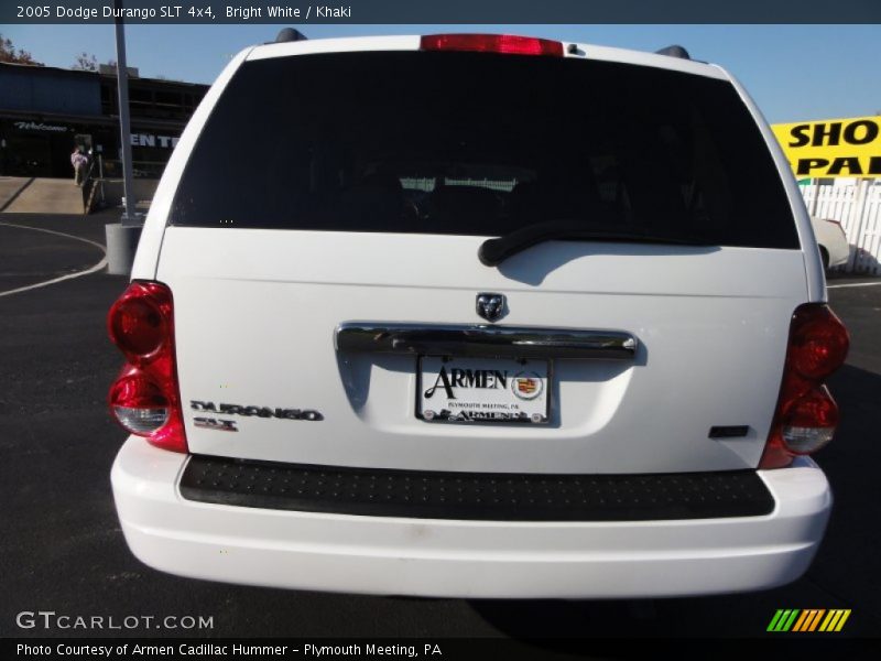 Bright White / Khaki 2005 Dodge Durango SLT 4x4