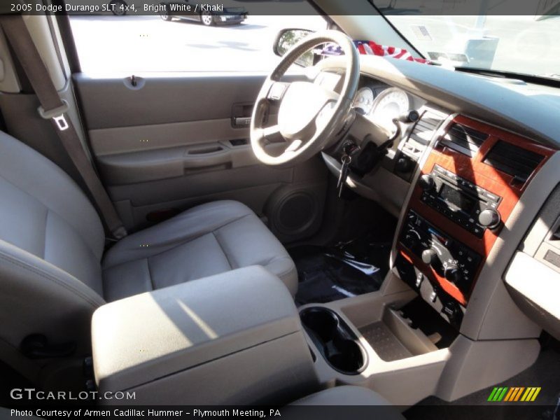 Bright White / Khaki 2005 Dodge Durango SLT 4x4