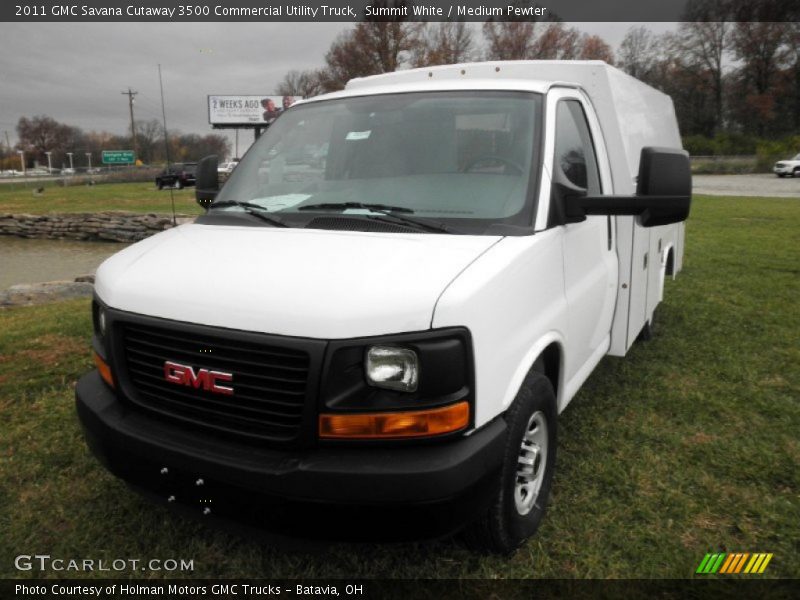 Summit White / Medium Pewter 2011 GMC Savana Cutaway 3500 Commercial Utility Truck