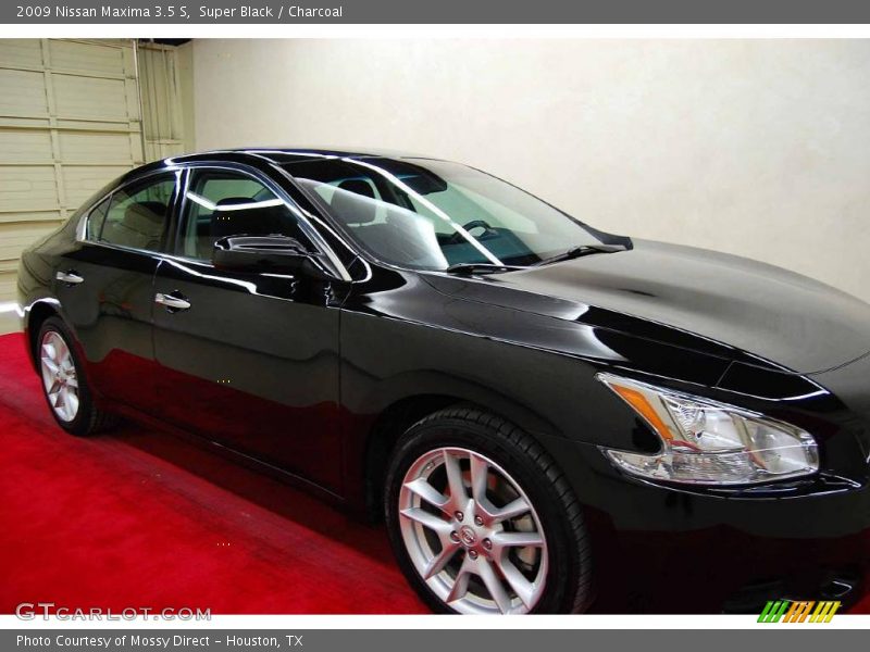 Super Black / Charcoal 2009 Nissan Maxima 3.5 S