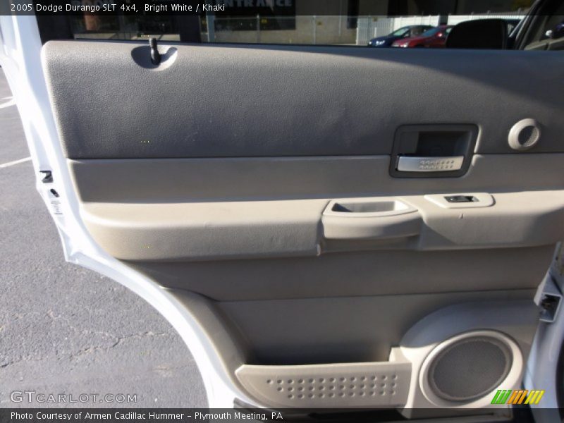 Bright White / Khaki 2005 Dodge Durango SLT 4x4
