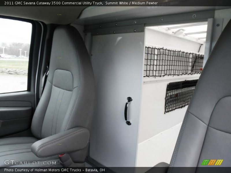 Summit White / Medium Pewter 2011 GMC Savana Cutaway 3500 Commercial Utility Truck