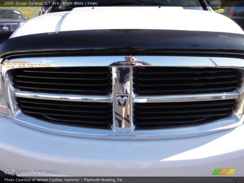 Bright White / Khaki 2005 Dodge Durango SLT 4x4