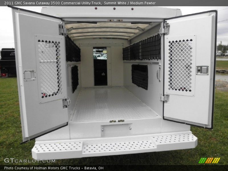  2011 Savana Cutaway 3500 Commercial Utility Truck Trunk