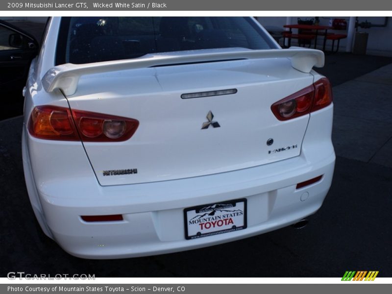 Wicked White Satin / Black 2009 Mitsubishi Lancer GTS