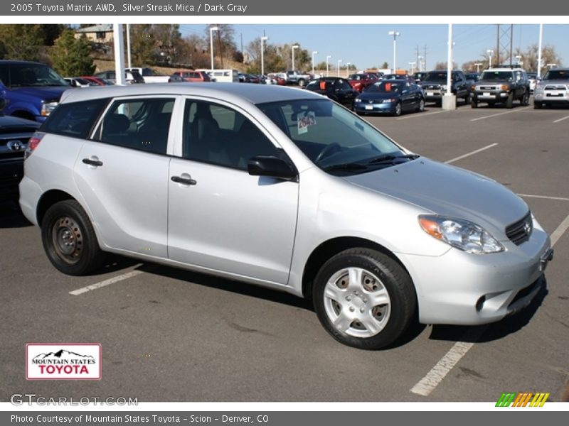 Silver Streak Mica / Dark Gray 2005 Toyota Matrix AWD