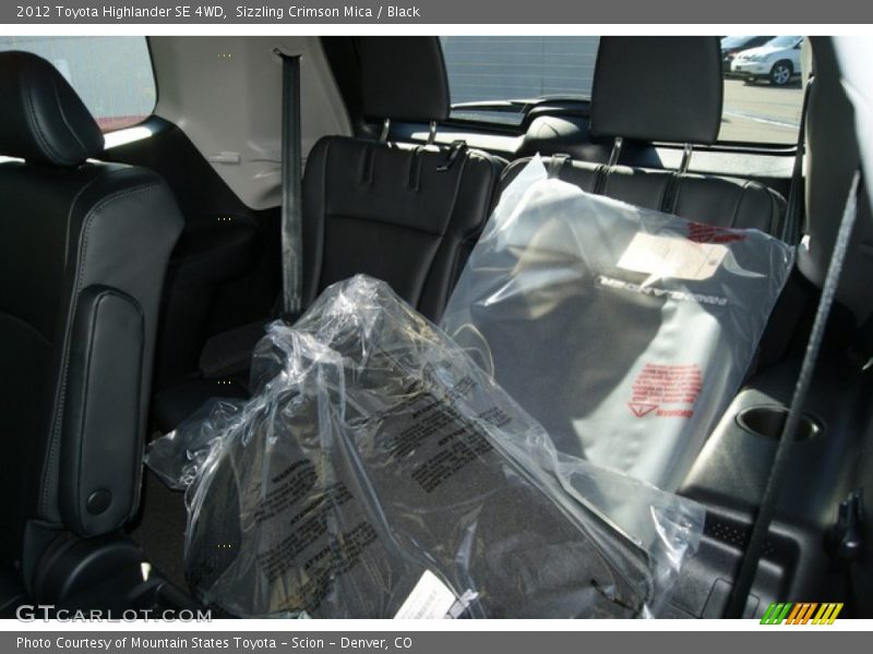 Sizzling Crimson Mica / Black 2012 Toyota Highlander SE 4WD