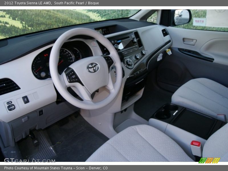 Dashboard of 2012 Sienna LE AWD