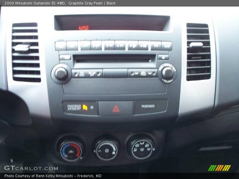 Graphite Gray Pearl / Black 2009 Mitsubishi Outlander ES 4WD
