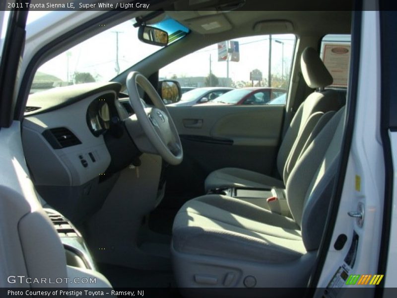 Super White / Light Gray 2011 Toyota Sienna LE