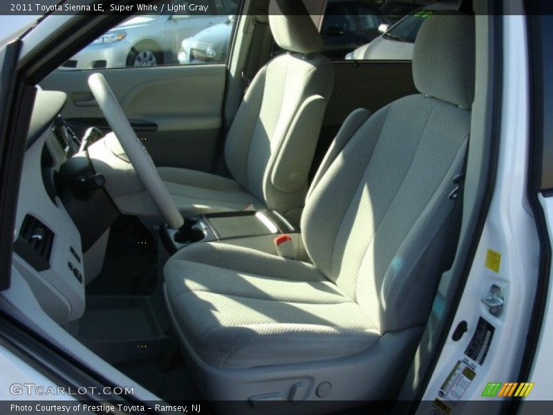 Super White / Light Gray 2011 Toyota Sienna LE