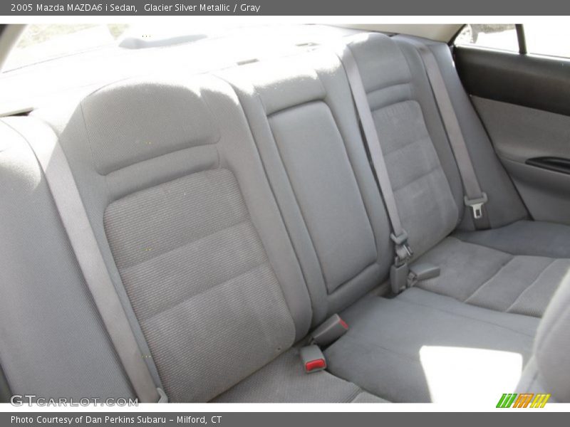 Glacier Silver Metallic / Gray 2005 Mazda MAZDA6 i Sedan