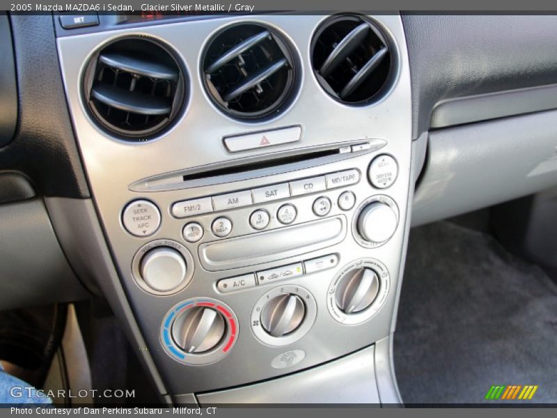 Glacier Silver Metallic / Gray 2005 Mazda MAZDA6 i Sedan