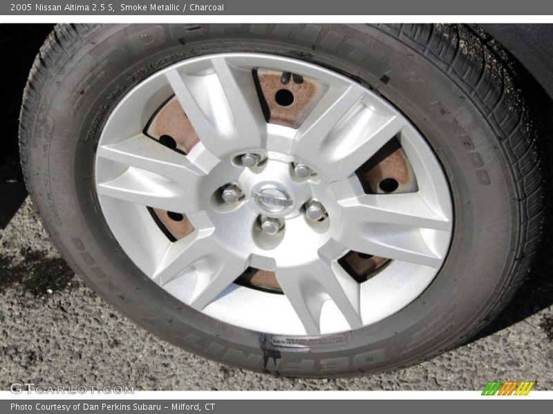 Smoke Metallic / Charcoal 2005 Nissan Altima 2.5 S