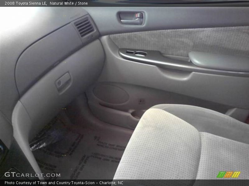 Natural White / Stone 2008 Toyota Sienna LE
