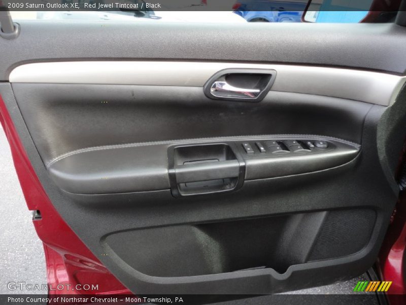 Red Jewel Tintcoat / Black 2009 Saturn Outlook XE