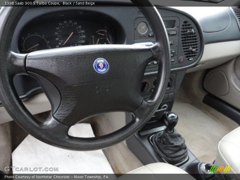 Dashboard of 1998 900 S Turbo Coupe