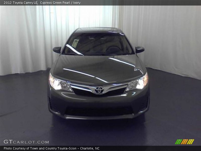 Cypress Green Pearl / Ivory 2012 Toyota Camry LE