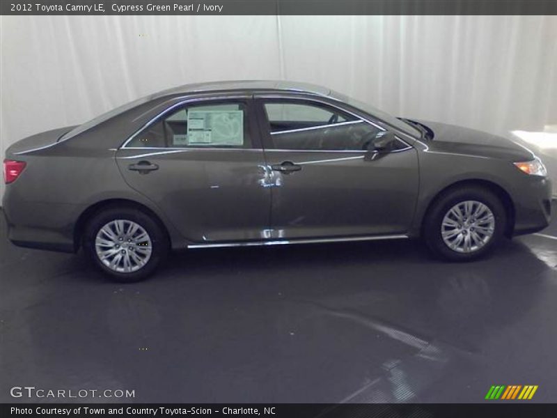 Cypress Green Pearl / Ivory 2012 Toyota Camry LE