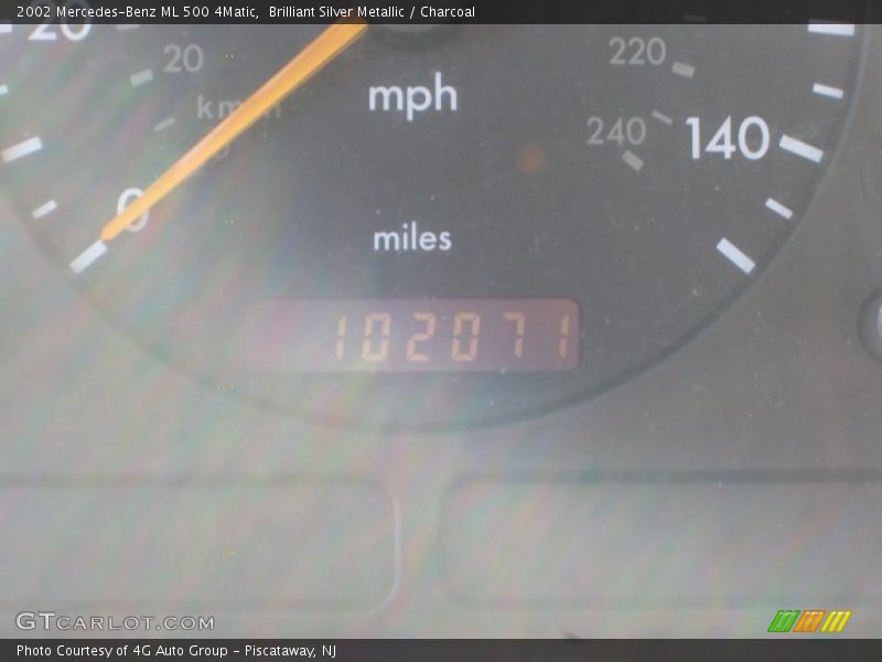 Brilliant Silver Metallic / Charcoal 2002 Mercedes-Benz ML 500 4Matic