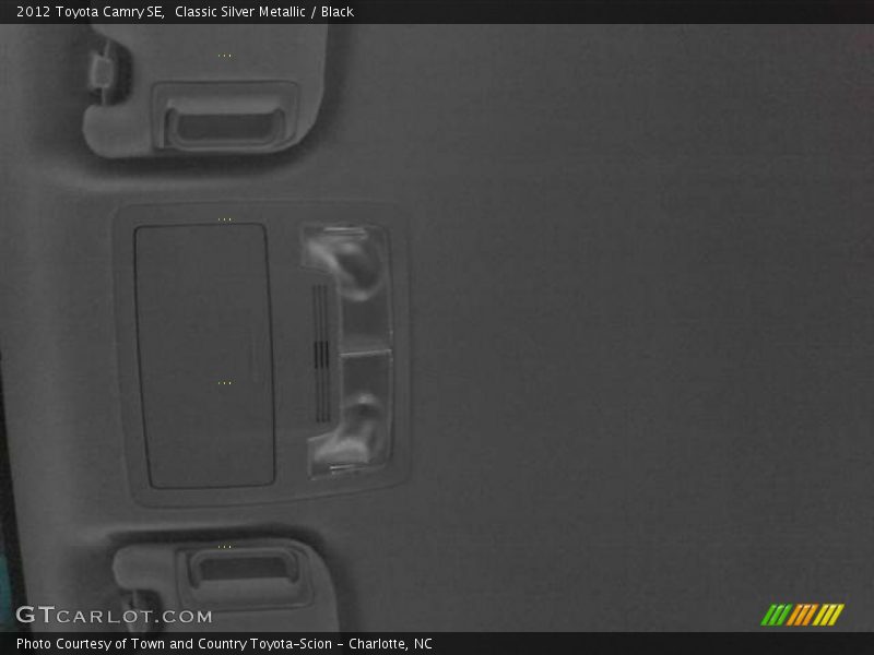 Classic Silver Metallic / Black 2012 Toyota Camry SE