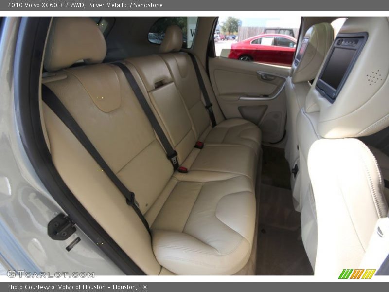 Silver Metallic / Sandstone 2010 Volvo XC60 3.2 AWD