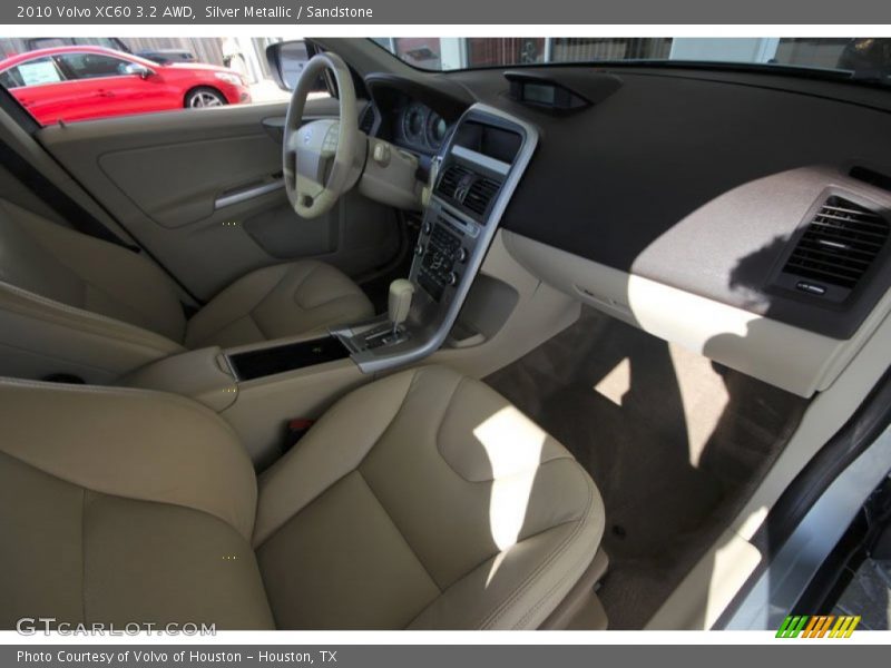 Silver Metallic / Sandstone 2010 Volvo XC60 3.2 AWD