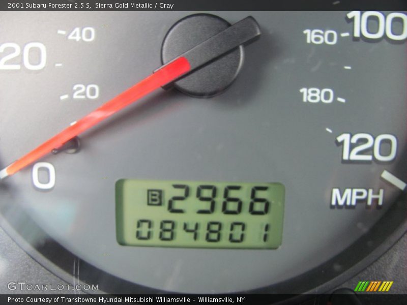 Sierra Gold Metallic / Gray 2001 Subaru Forester 2.5 S