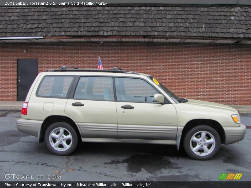 Sierra Gold Metallic / Gray 2001 Subaru Forester 2.5 S