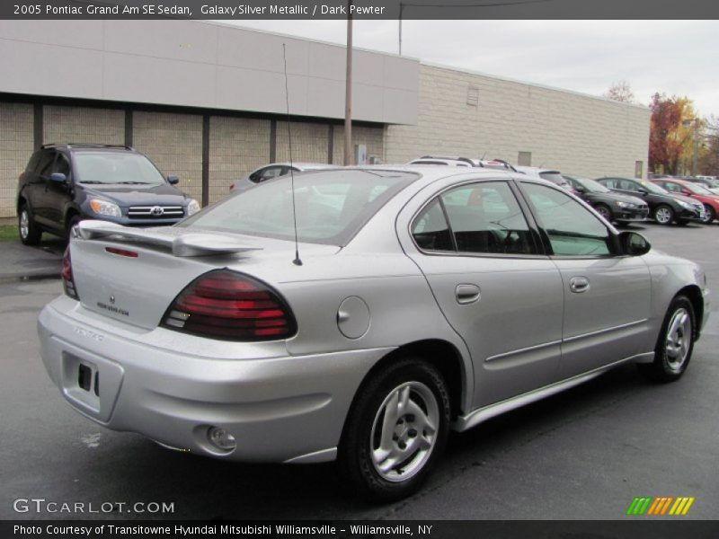 Galaxy Silver Metallic / Dark Pewter 2005 Pontiac Grand Am SE Sedan