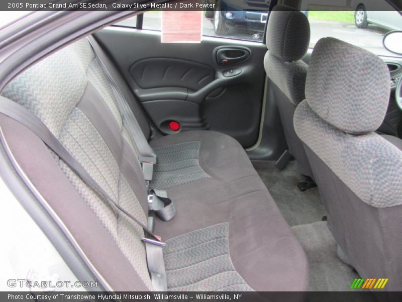 Galaxy Silver Metallic / Dark Pewter 2005 Pontiac Grand Am SE Sedan